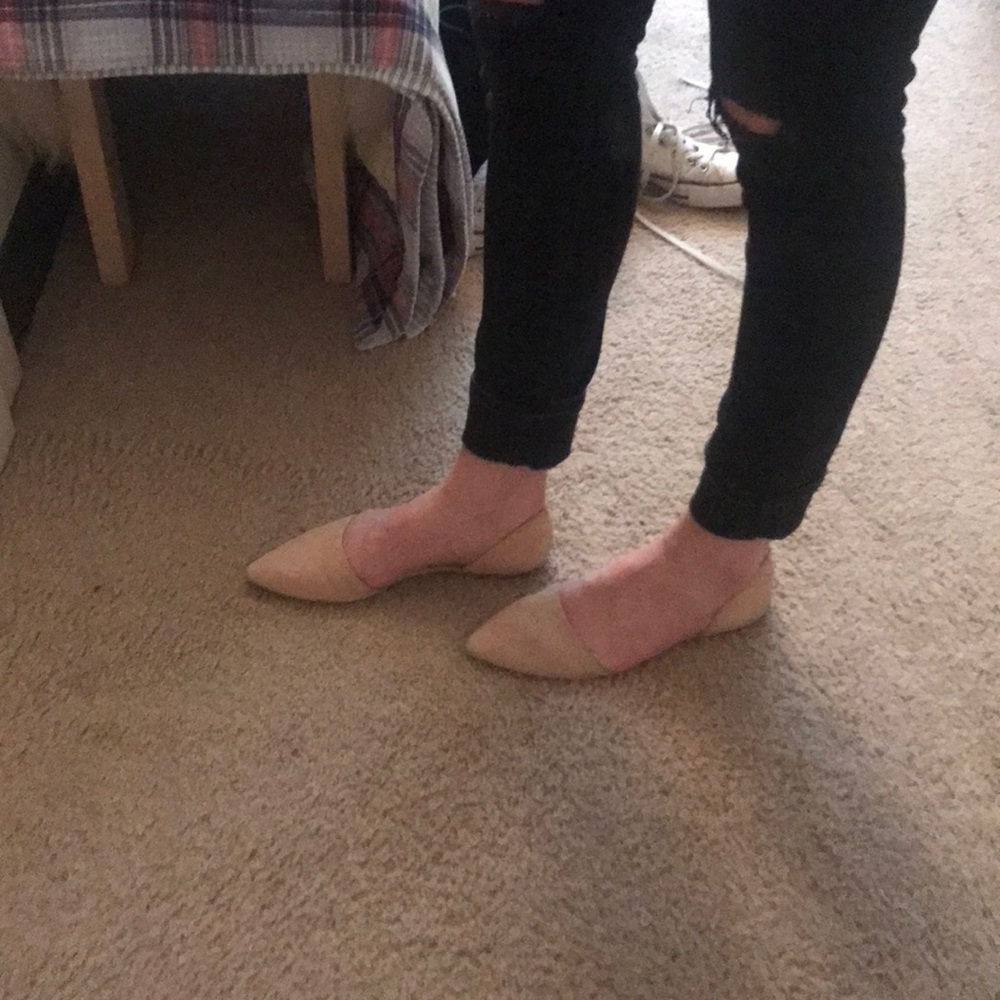 Blush Lord & Taylor flats - Picture 3 of 3